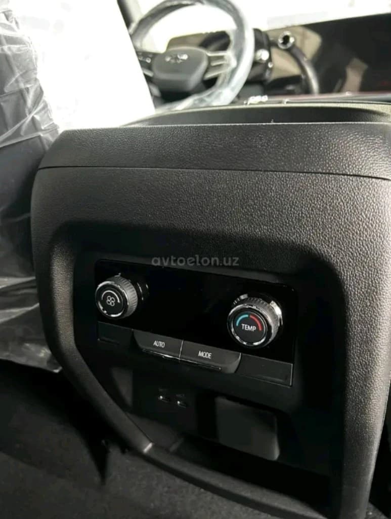 Chevrolet Traverse 2026 — 6