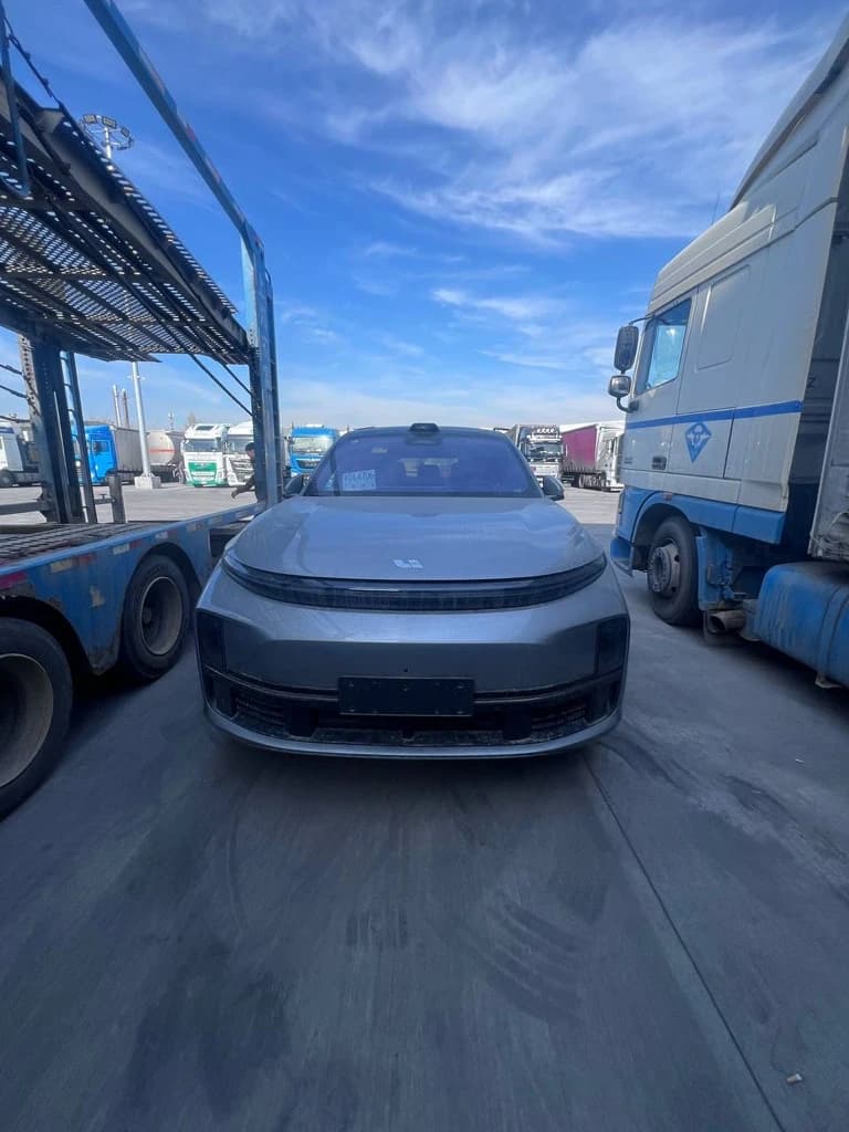 LiXiang L7 2024 — 2