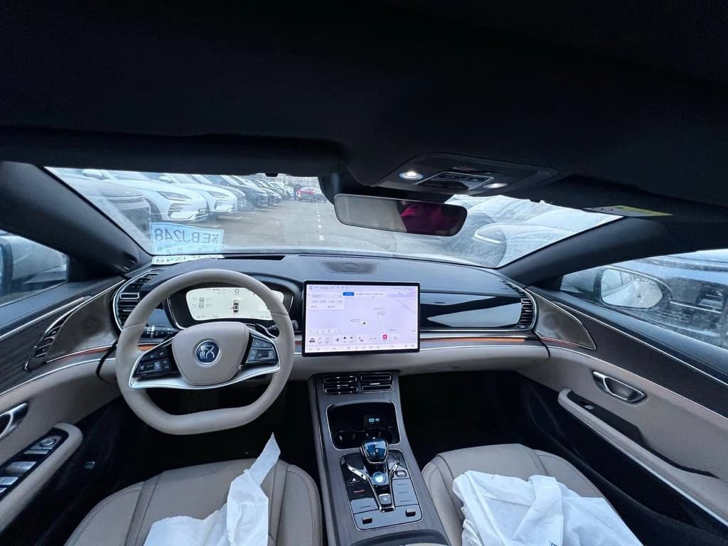 BYD Han 2024 — 4