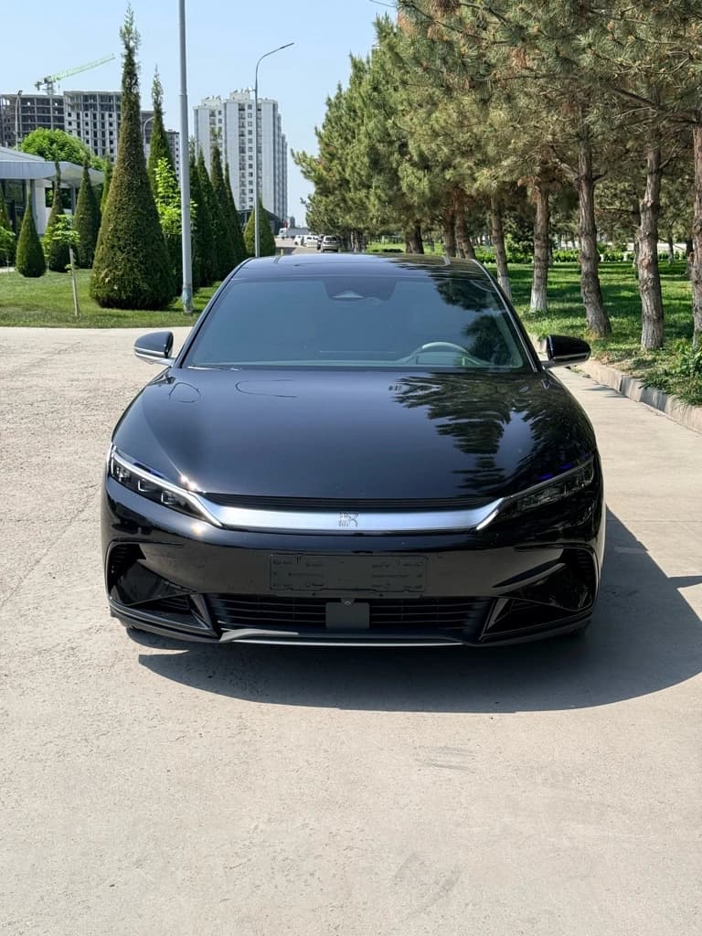 BYD Han 2024 — 3
