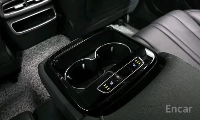Genesis G80 2025 — 10
