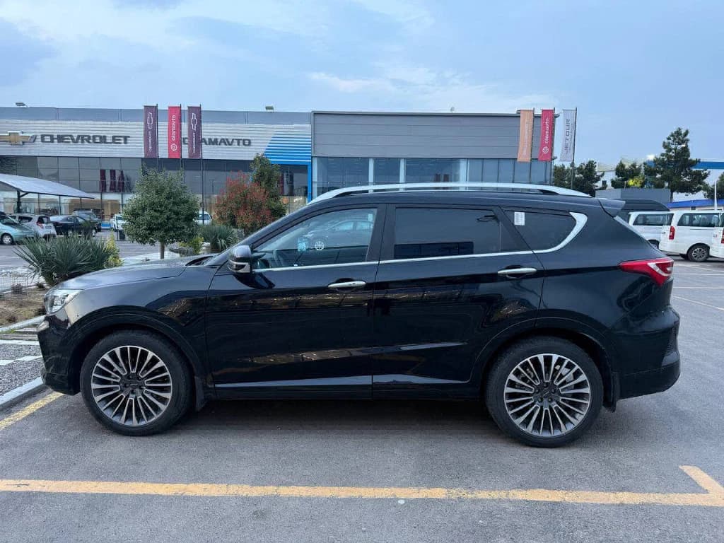 Jetour X70 2023 — 3