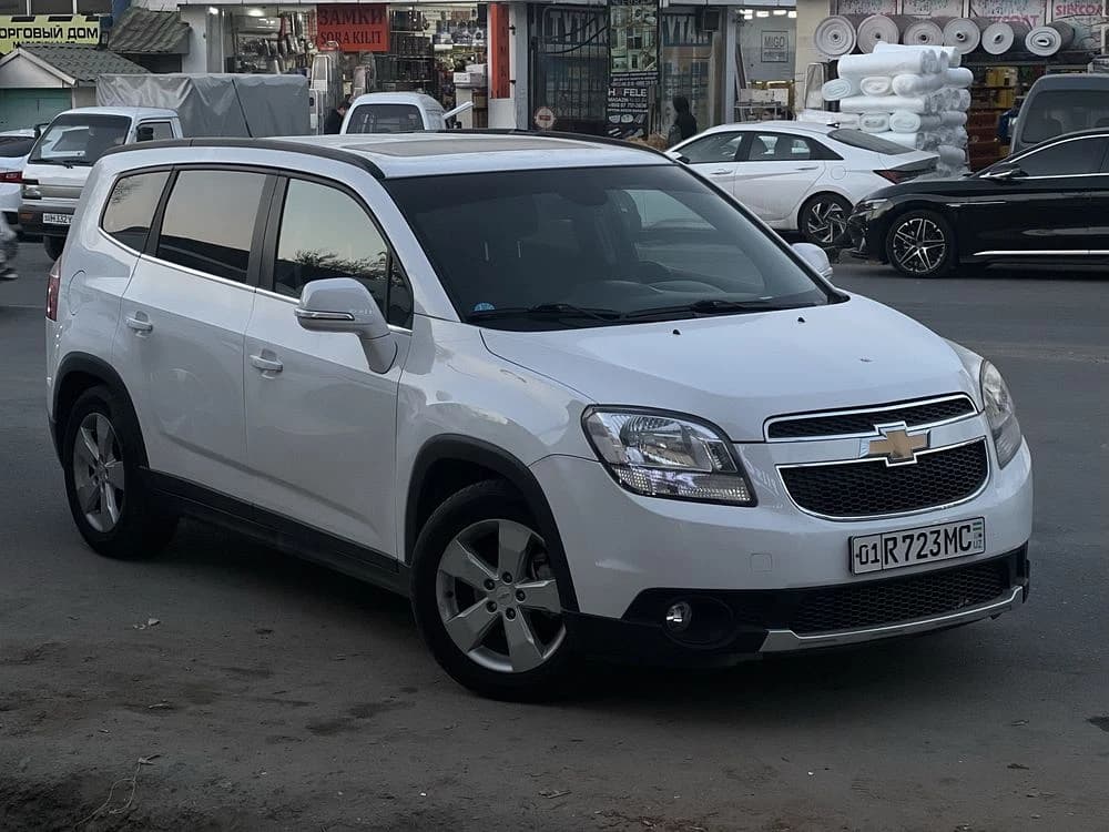 Chevrolet Orlando 2018 — 2