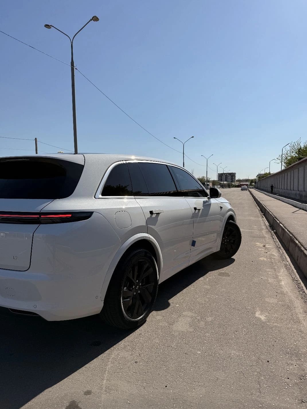 LiXiang L7 2023 — 4