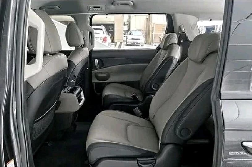 Kia Carnival 2022 — 3