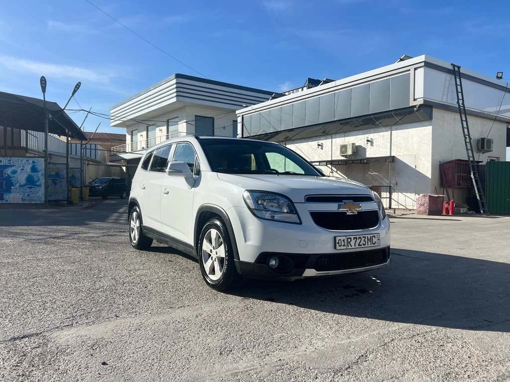 Chevrolet Orlando 2018 — 3