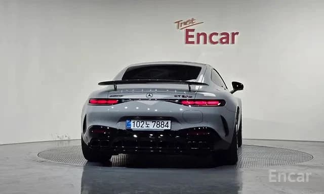Mercedes-Benz AMG GT 2026 — 4