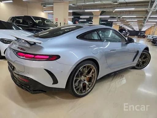 Mercedes-Benz AMG GT 2026 — 3