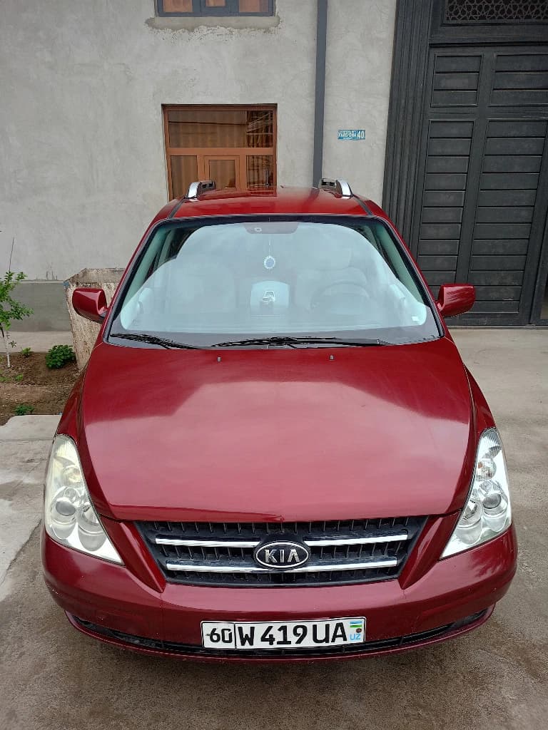Kia Carnival 2006 — 1