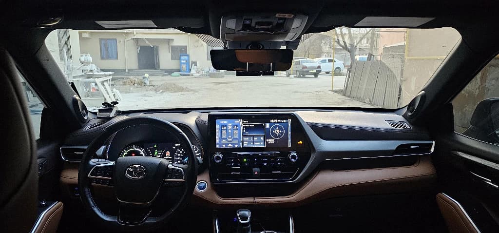 Toyota Highlander 2021 — 5