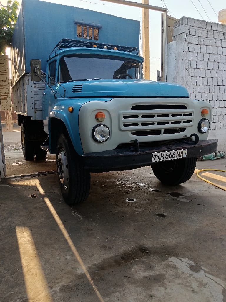 ЗИЛ 4104 1992 — 1