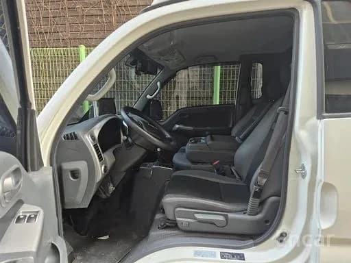 Kia Bongo 2024 — 7