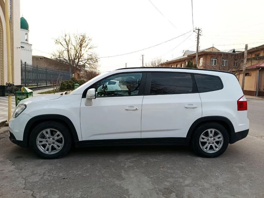 Chevrolet Orlando 2015 — 9