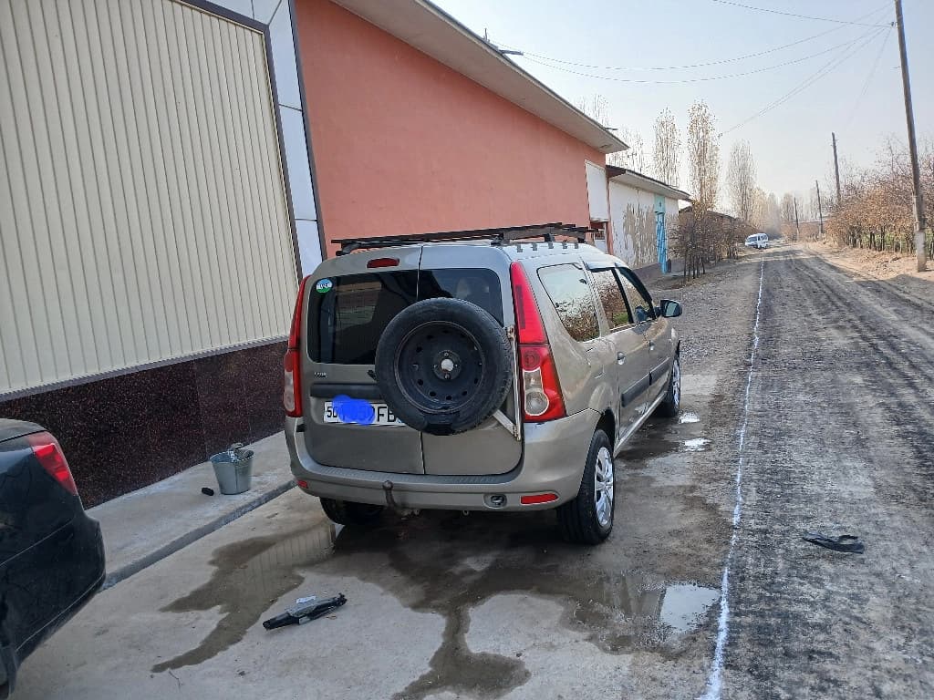 Lada (ВАЗ) Largus 2013 — 2