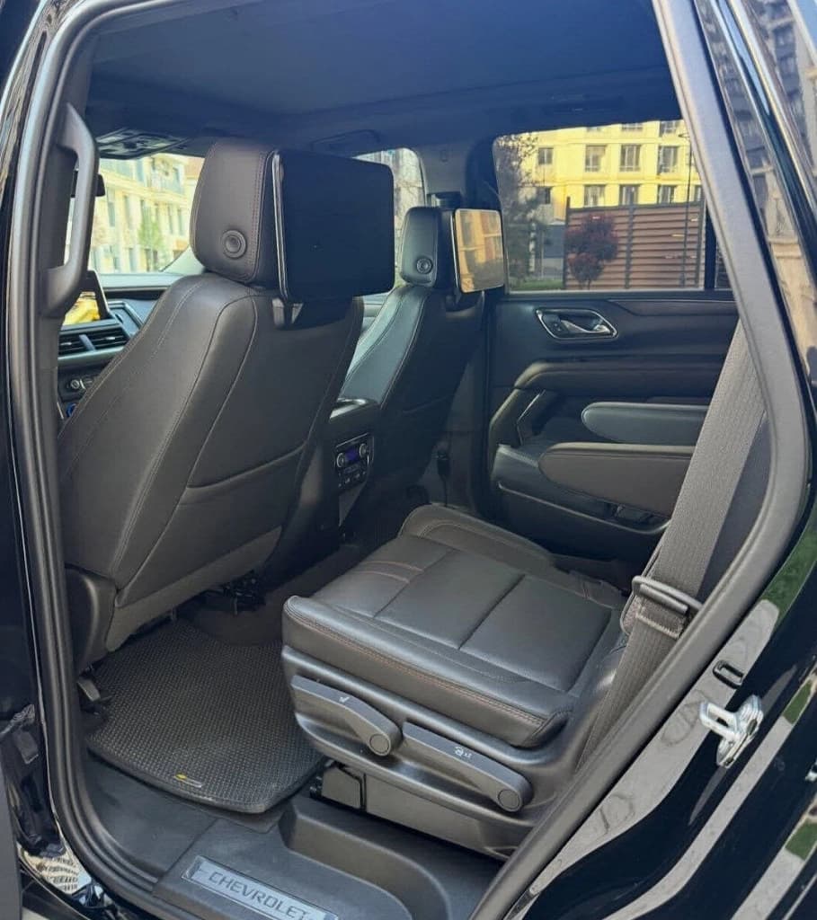 Chevrolet Tahoe 2023 — 9