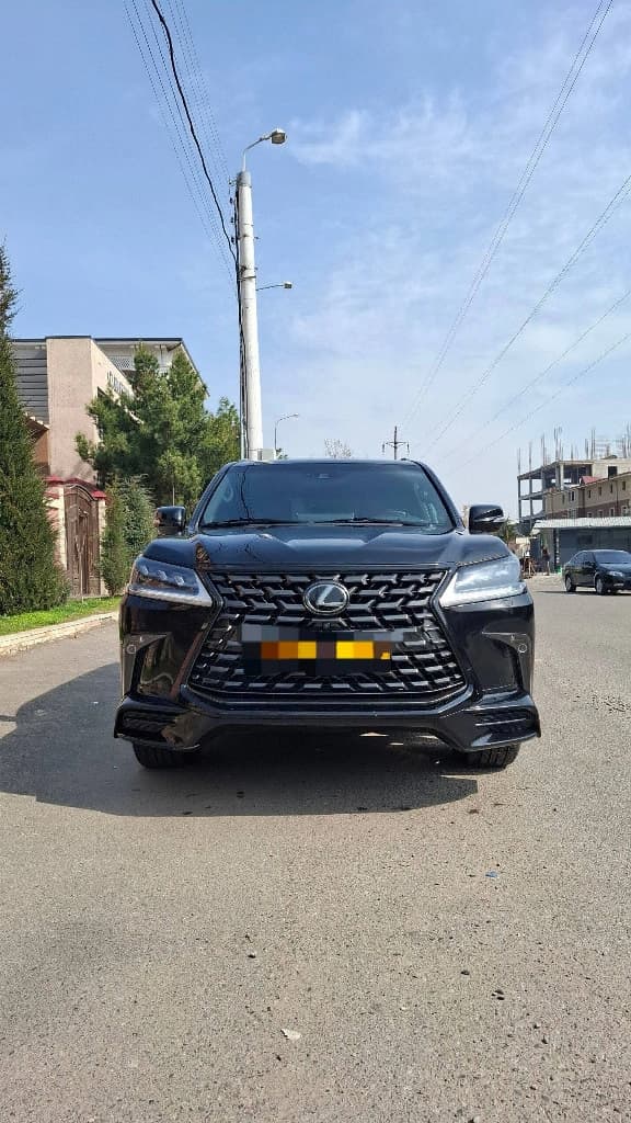 Lexus LX 2019 — 3