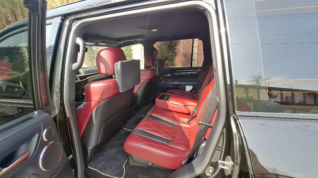 Lexus LX 2019 — 8