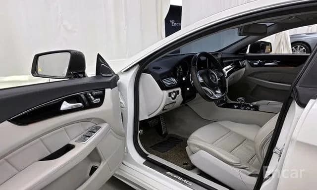 Mercedes-Benz CLS AMG 2017 — 9