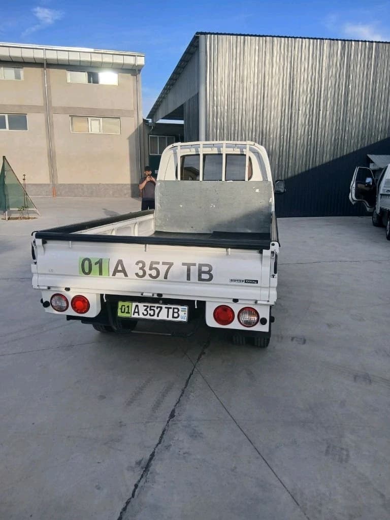Kia Bongo 2021 — 3