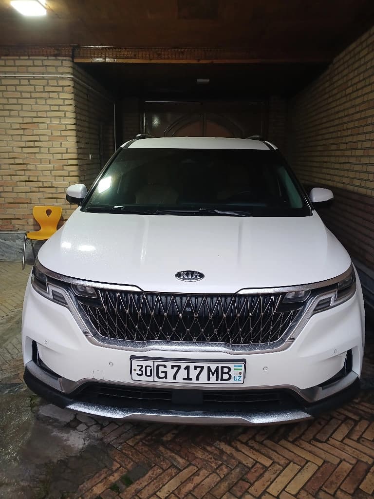 Kia Carnival 2021 — 5