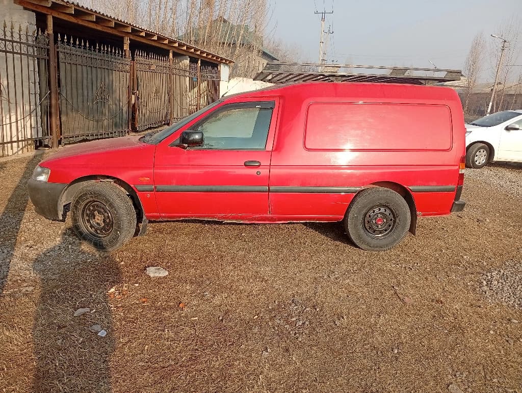 Ford Escort 1996 — 5