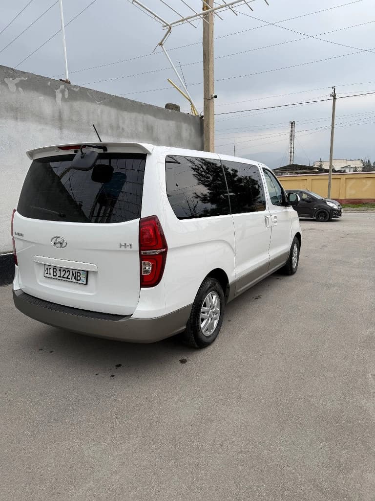 Hyundai H-1 2019 — 7