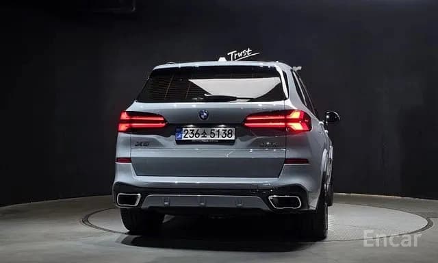 BMW X5 M 2026 — 4