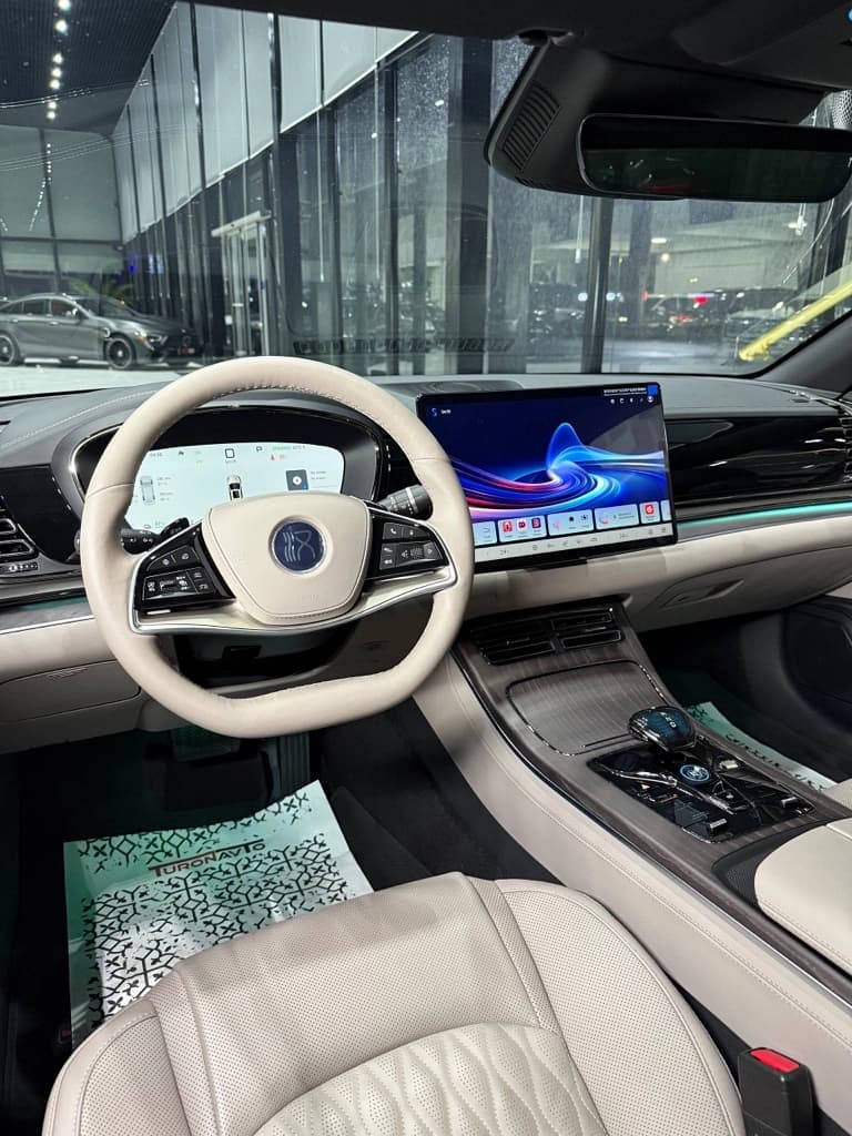 BYD Han 2024 — 7