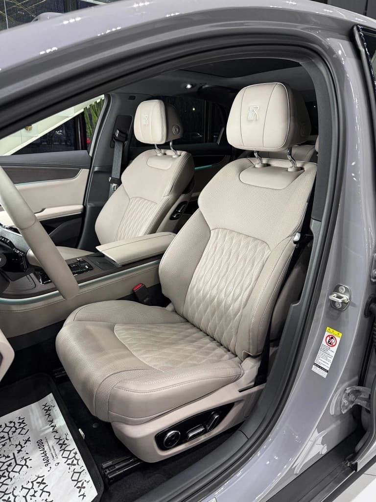 BYD Han 2024 — 8