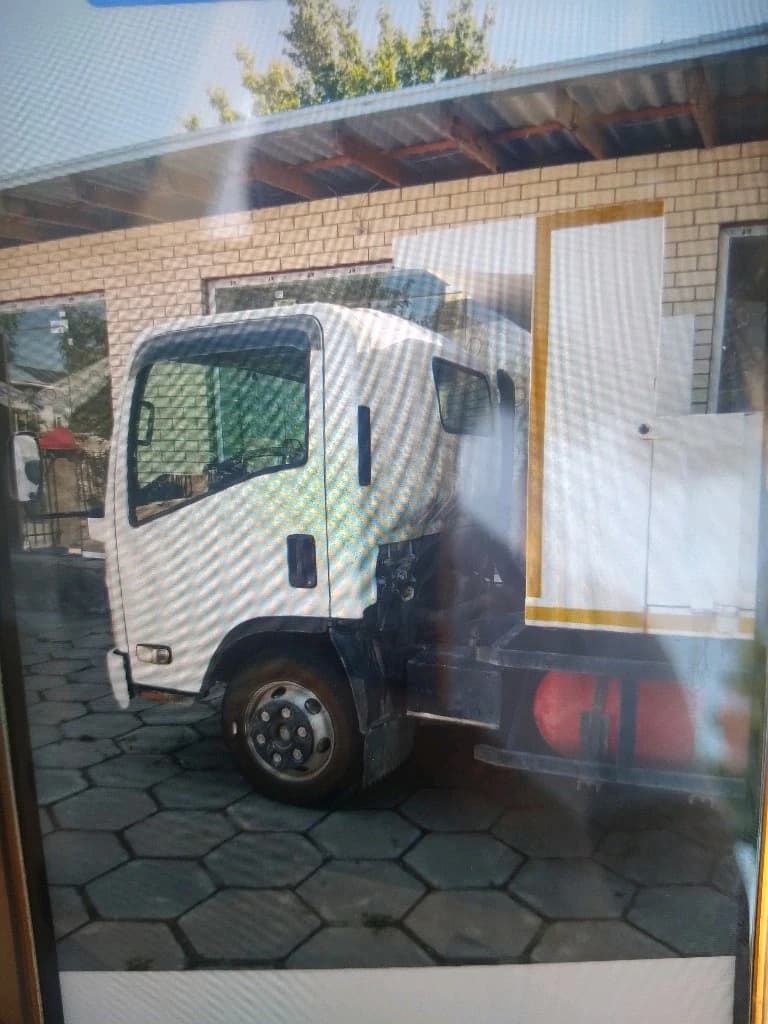 Isuzu 117 1981 — 5