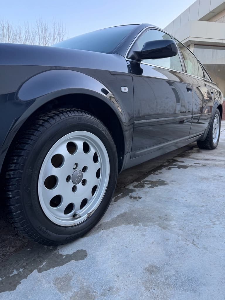 Audi A6 2001 — 6