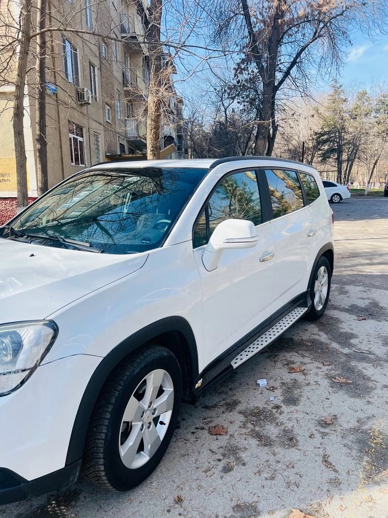 Chevrolet Orlando 2018 — 2