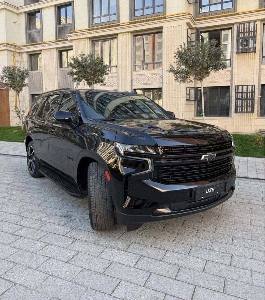 Chevrolet Tahoe 2023 — 3