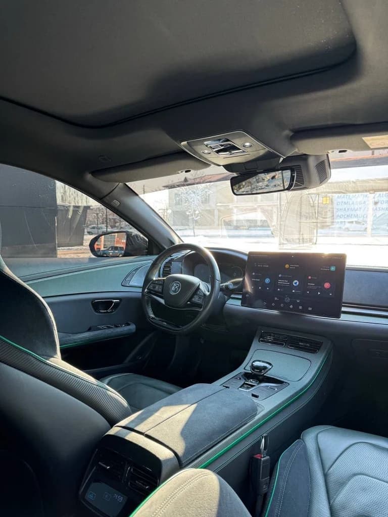 BYD Han 2022 — 3