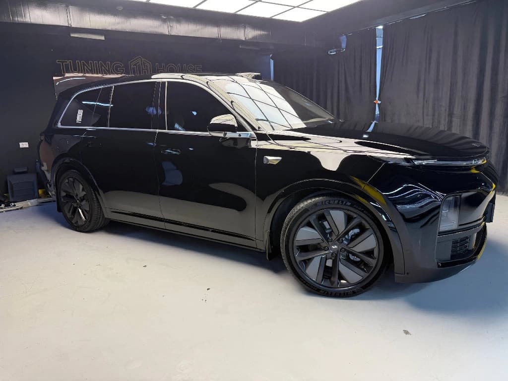 LiXiang L9 2025 — 4