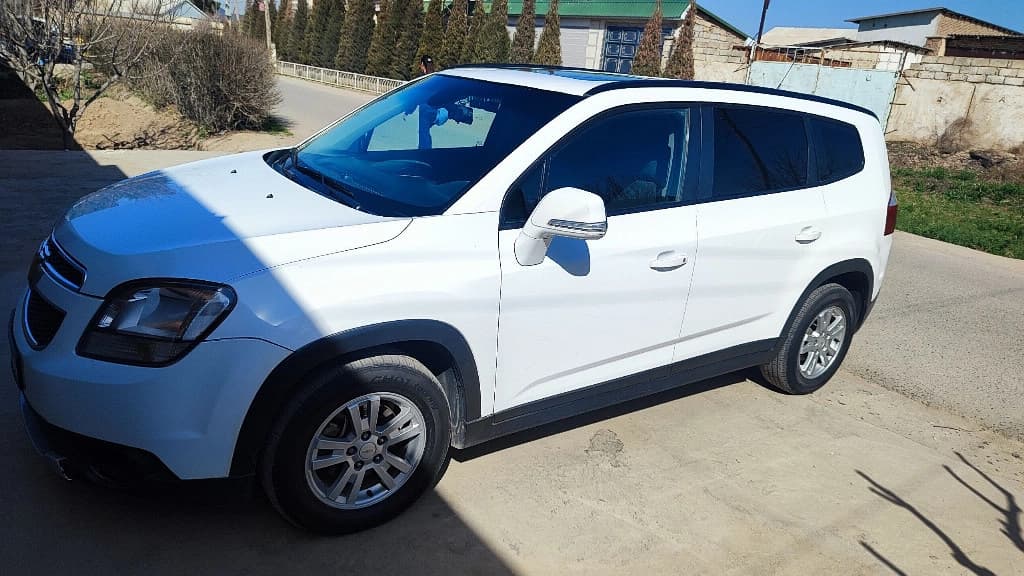 Chevrolet Orlando 2014 — 3