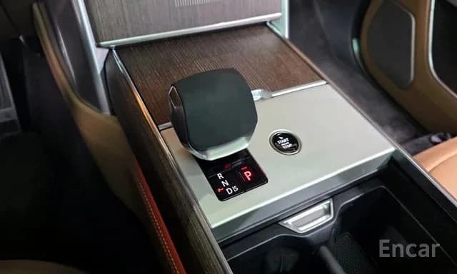 Land Rover Range Rover 2025 — 6