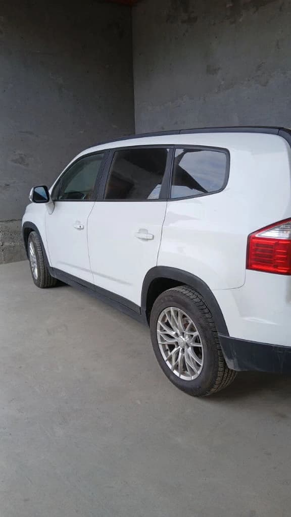 Chevrolet Orlando 2014 — 2