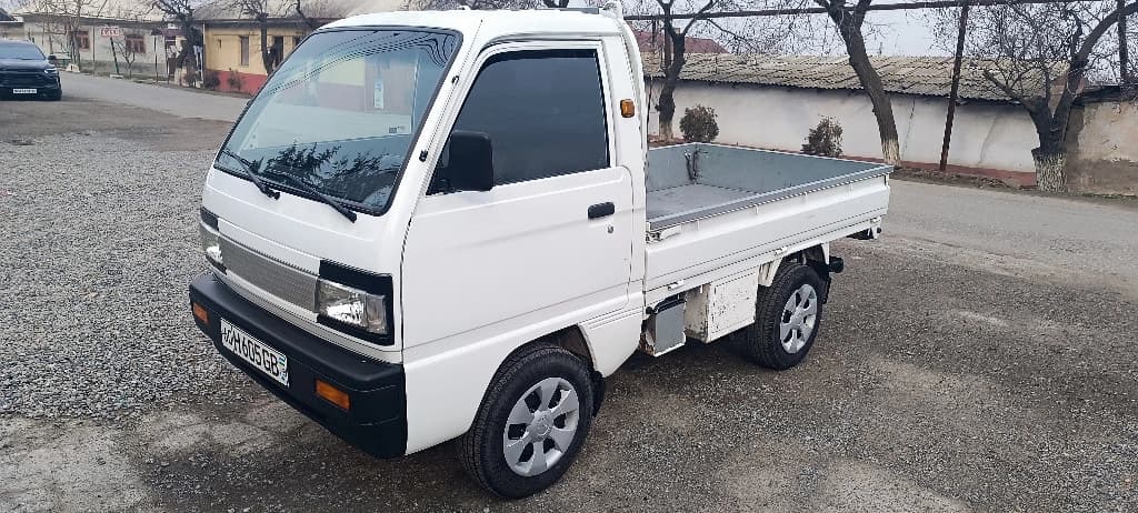 Chevrolet Labo 2024 — 2