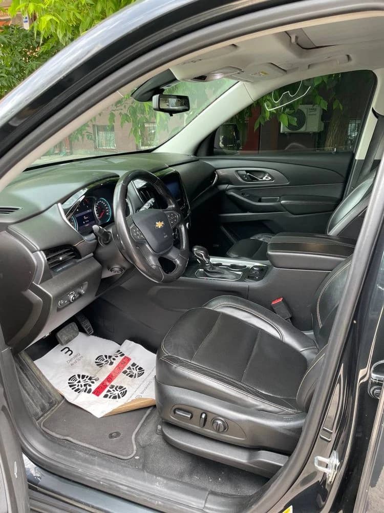 Chevrolet Traverse 2021 — 2