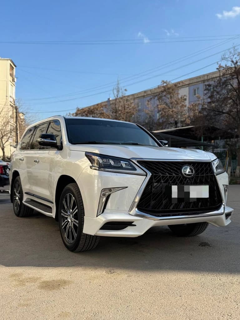 Lexus LX 2019 — 1