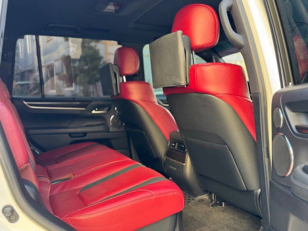 Lexus LX 2019 — 8