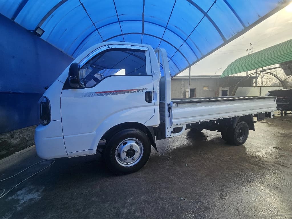 Kia Bongo 2024 — 6