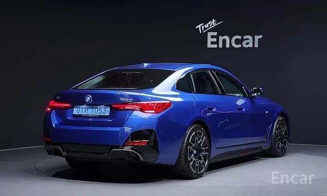 BMW i4 2025 — 2