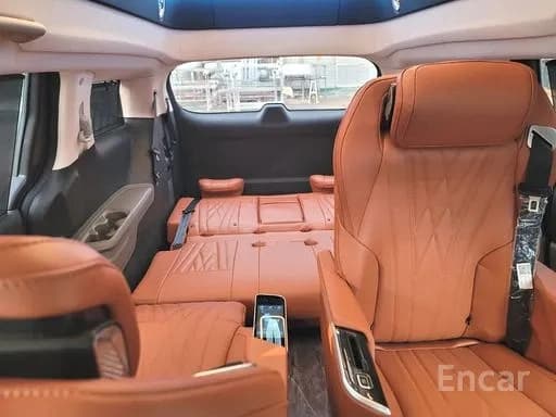 Kia Carnival 2025 — 10