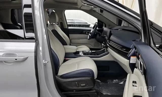 Kia Carnival 2025 — 8