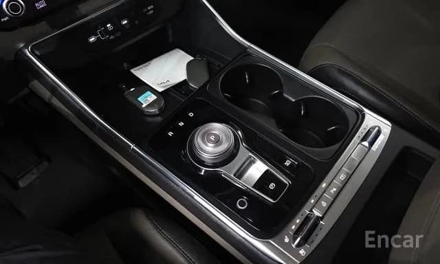 Kia Carnival 2025 — 9