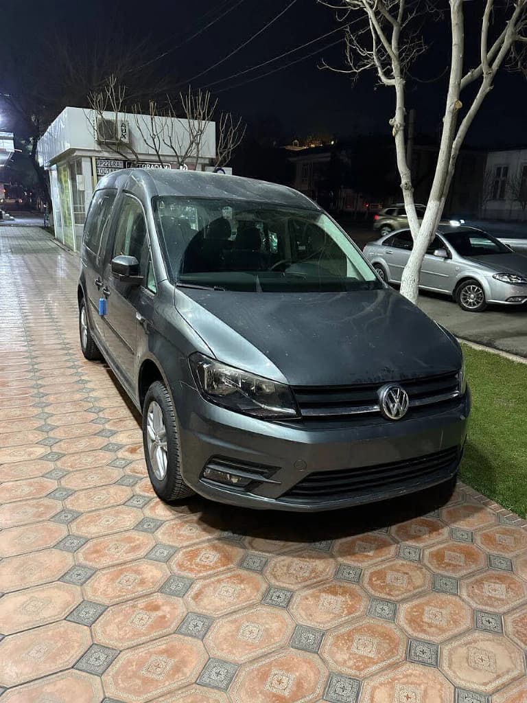 Volkswagen Caddy 2020 — 1