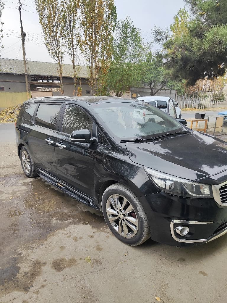 Kia Carnival 2017 — 3