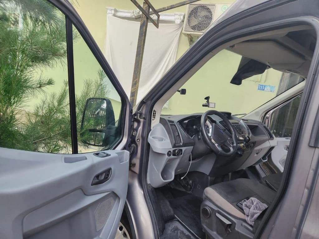 Ford Transit Connect 2015 — 6